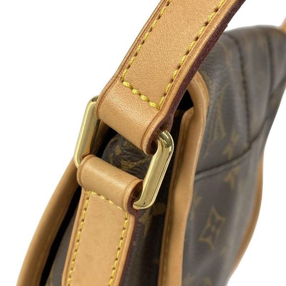 Louis Vuitton Shoulder Bag Monogram Menilmontagne PM M40474 - Oblique - Picture 11 of 15